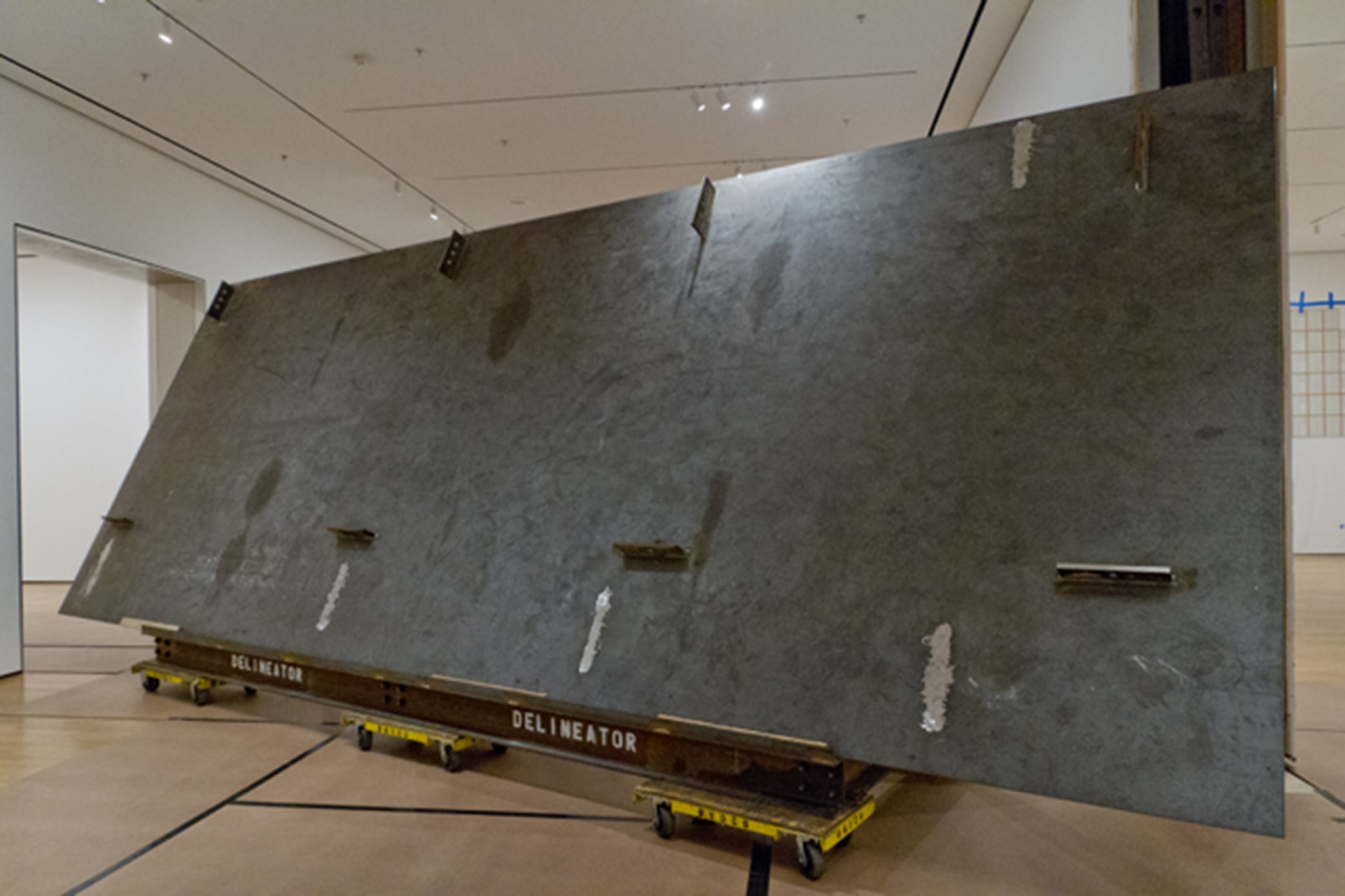Richard Serra's Delineator Moving Through the Gallery